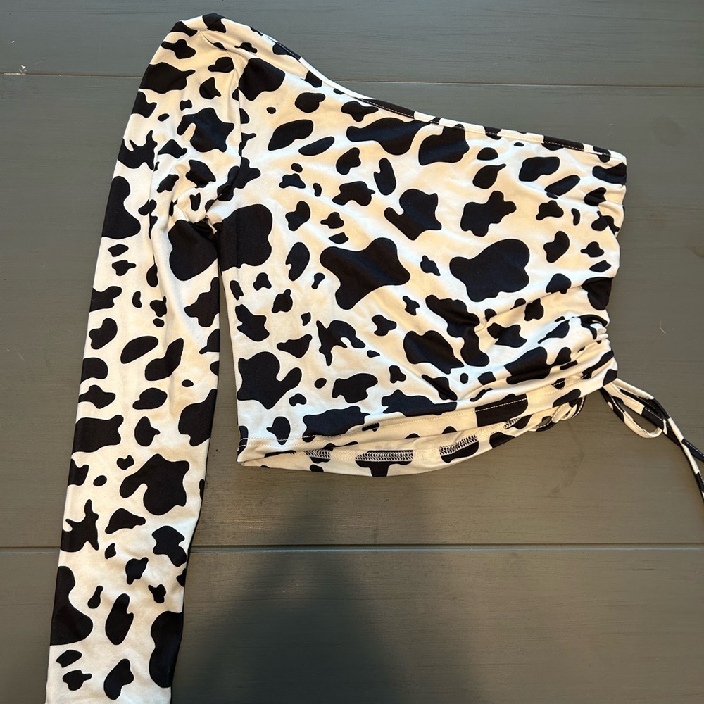 Stylish Black and White Women's Top